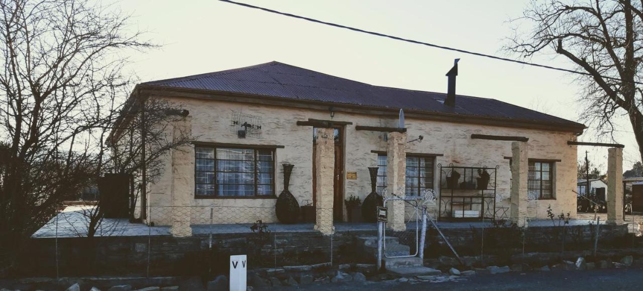 Sutherland Guest House Exterior foto
